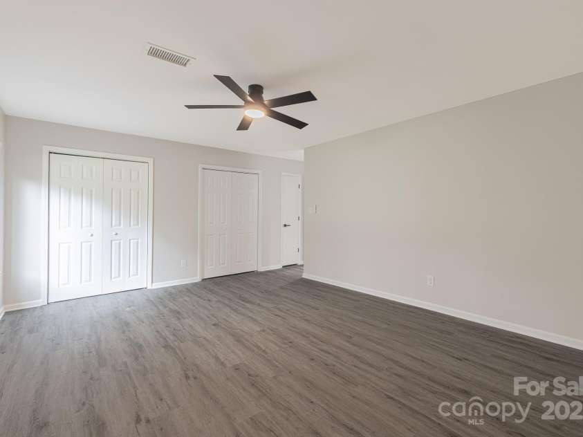 712 Mallard Head Lane, Mooresville, NC 28117.  MLS# CAR4267076, YatesRealty ID 25185. 