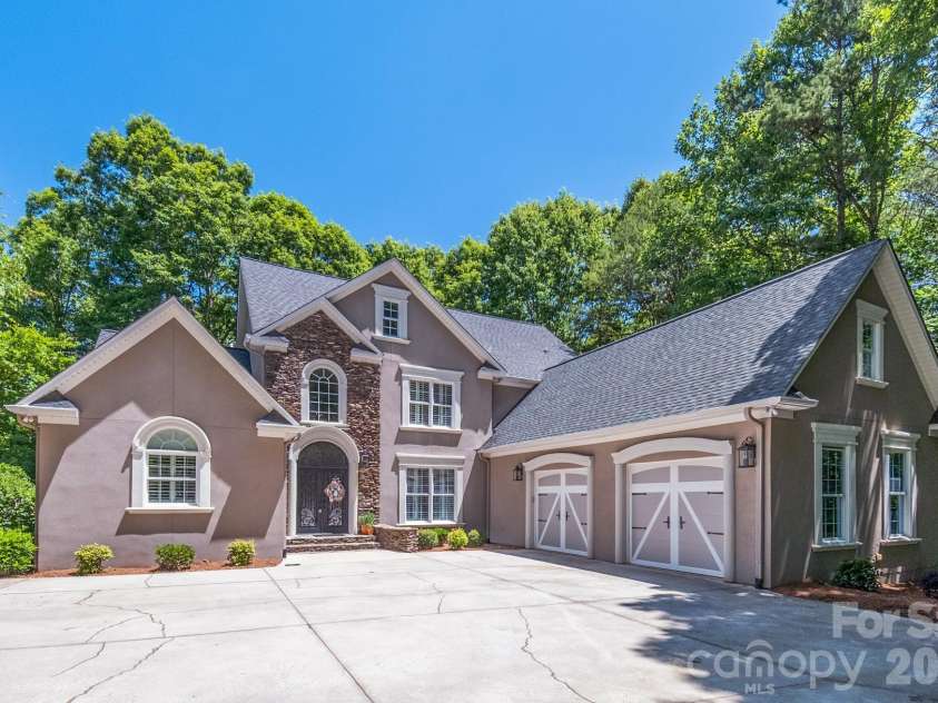 7754 Long Bay Parkway, Catawba, NC 28609.  MLS# CAR4382479, YatesRealty ID 25186. 