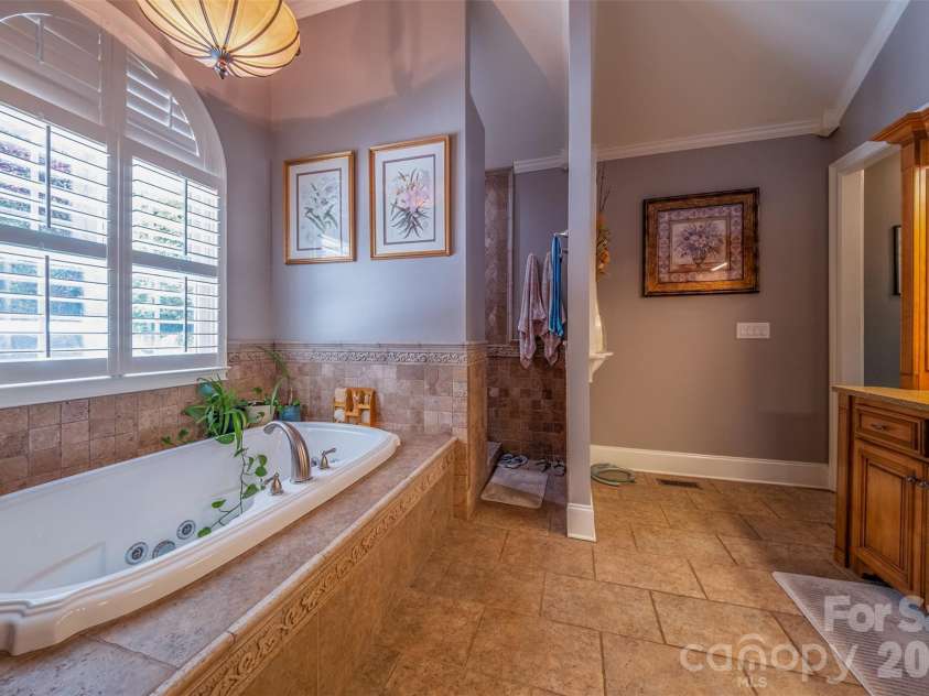 7754 Long Bay Parkway, Catawba, NC 28609.  MLS# CAR4382479, YatesRealty ID 25186. 
