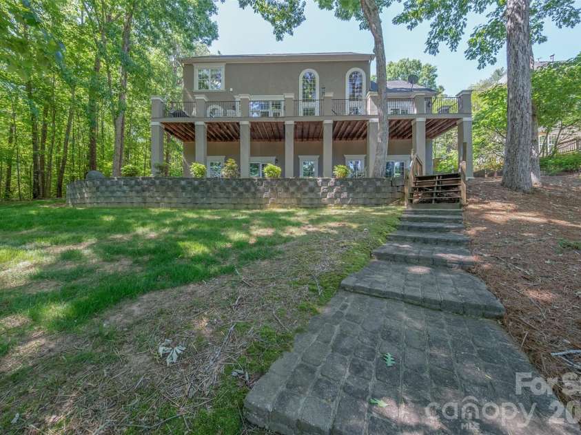 7754 Long Bay Parkway, Catawba, NC 28609.  MLS# CAR4382479, YatesRealty ID 25186. 
