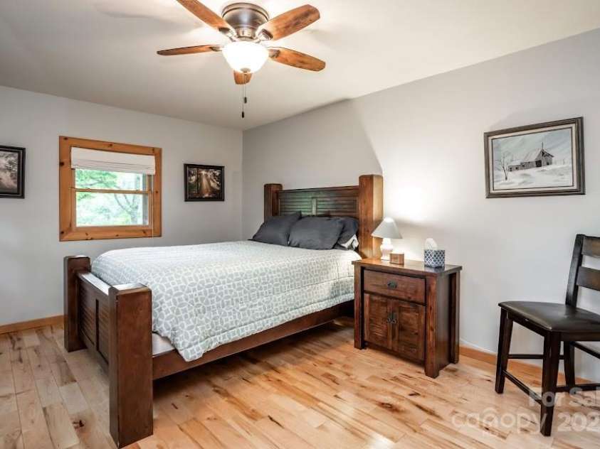 70 Double Back Lane, Mars Hill, NC 28754.  MLS# CAR4304443, YatesRealty ID 2519. Guest Bedroom
