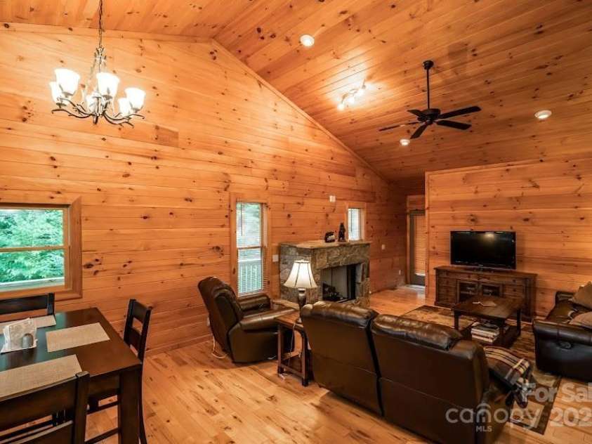 70 Double Back Lane, Mars Hill, NC 28754.  MLS# CAR4304443, YatesRealty ID 2519. Open Floor Plan