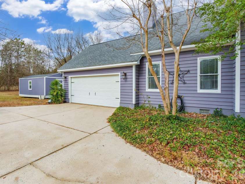 8230 Quail Hollow Drive, Harrisburg, NC 28075.  MLS# CAR4329712, YatesRealty ID 2519. 