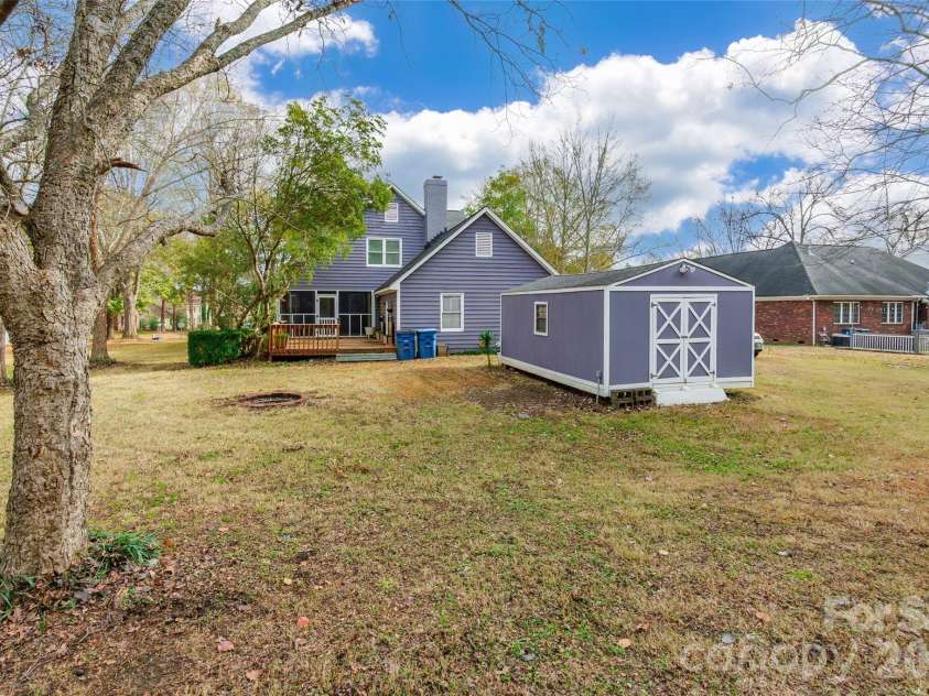 8230 Quail Hollow Drive, Harrisburg, NC 28075.  MLS# CAR4329712, YatesRealty ID 2519. 