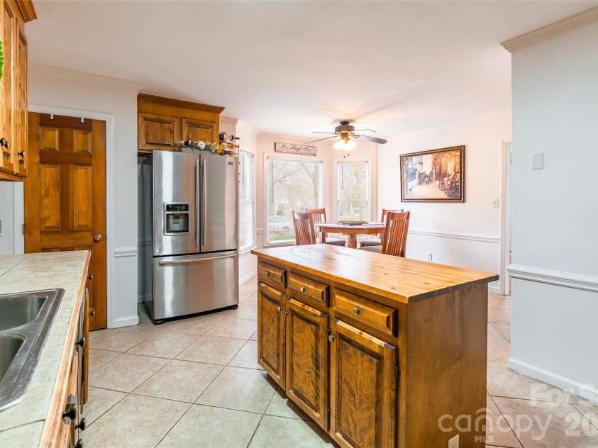 8230 Quail Hollow Drive, Harrisburg, NC 28075.  MLS# CAR4329712, YatesRealty ID 2519. 
