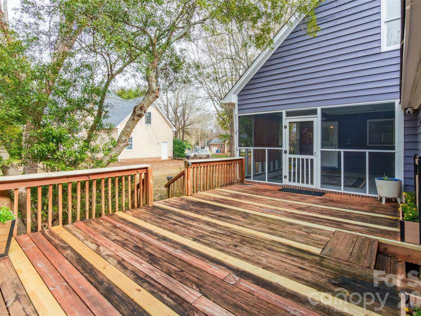 8230 Quail Hollow Drive, Harrisburg, NC 28075.  MLS# CAR4329712, YatesRealty ID 2519. 
