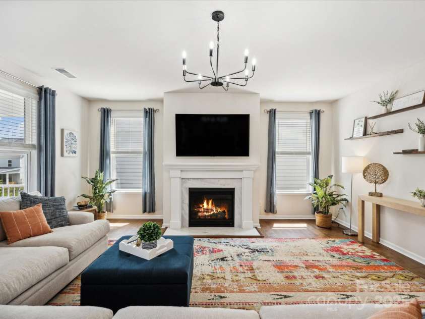 924 Stebbins Drive, Fort Mill, SC 29715.  MLS# CAR4232795, YatesRealty ID 2519. 