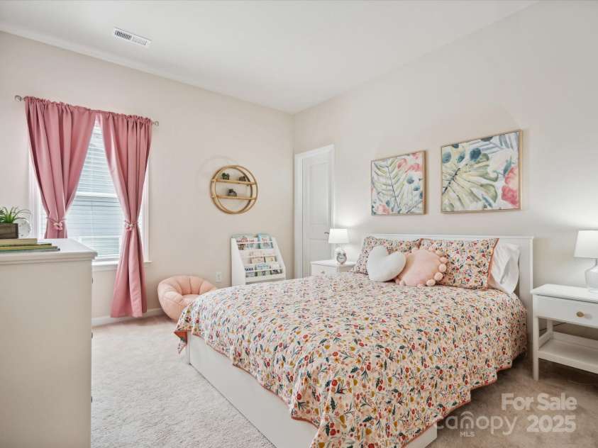 924 Stebbins Drive, Fort Mill, SC 29715.  MLS# CAR4232795, YatesRealty ID 2519. 