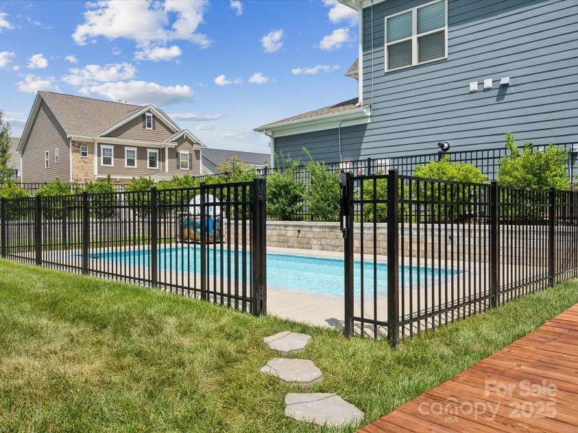 924 Stebbins Drive, Fort Mill, SC 29715.  MLS# CAR4232795, YatesRealty ID 2519. 