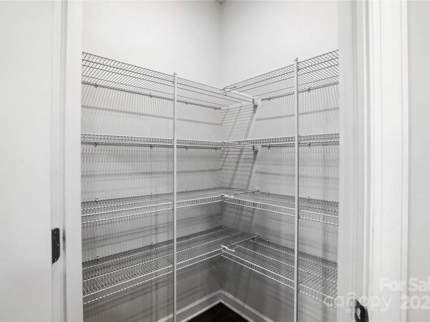 125 Cedar Knoll Circle, Pineville, NC 28134.  MLS# CAR4270178, YatesRealty ID 25192. 