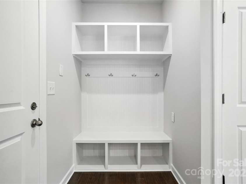 125 Cedar Knoll Circle, Pineville, NC 28134.  MLS# CAR4270178, YatesRealty ID 25192. 