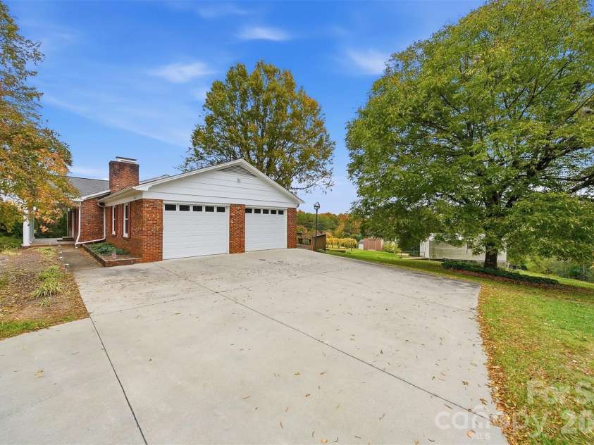 6999 Nc 10 Highway, Vale, NC 28168.  MLS# CAR4360449, YatesRealty ID 25192. 