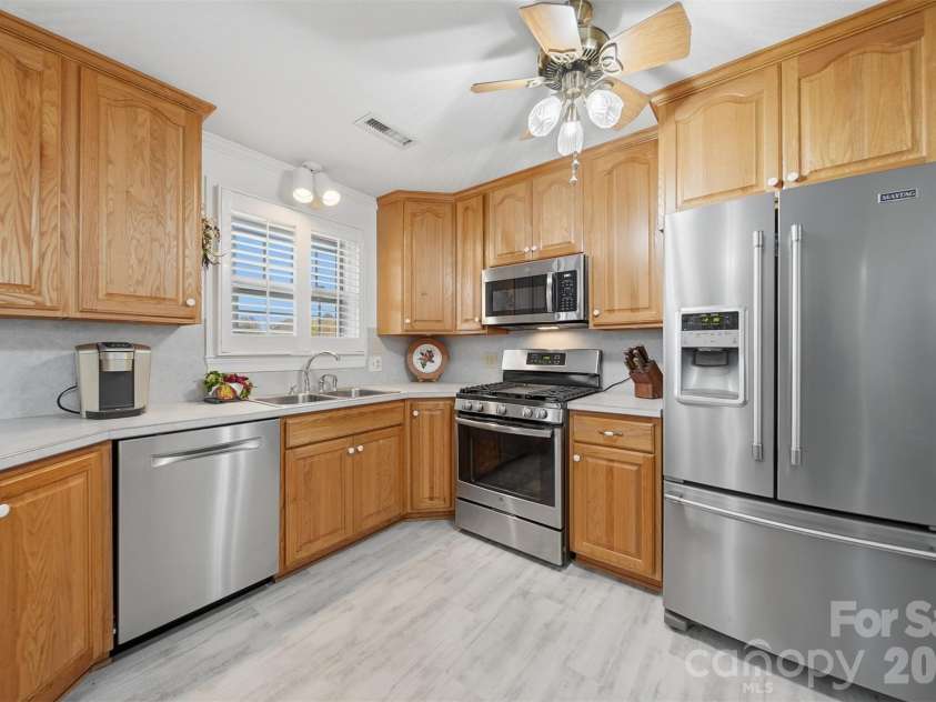6999 Nc 10 Highway, Vale, NC 28168.  MLS# CAR4360449, YatesRealty ID 25192. 