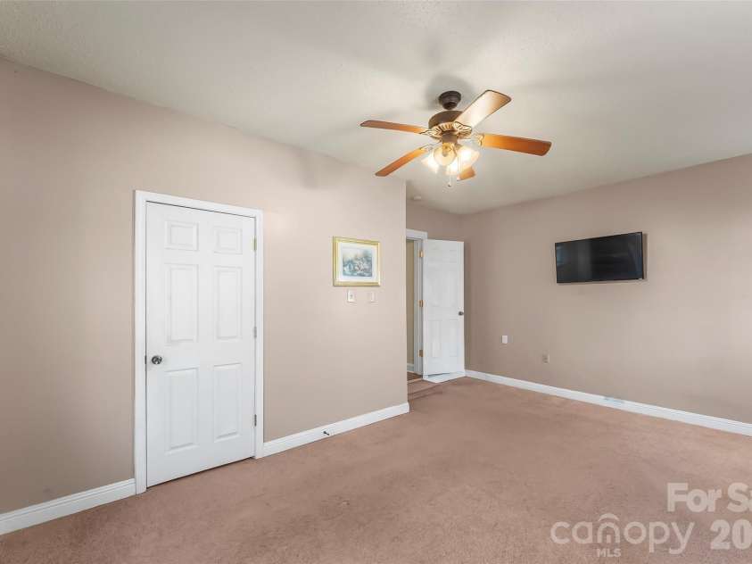 242 Plott Balsam Road, Maggie Valley, NC 28751.  MLS# CAR4356223, YatesRealty ID 25195. 
