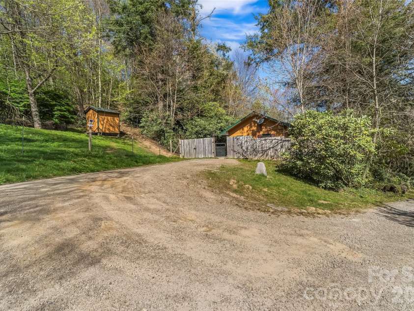 242 Plott Balsam Road, Maggie Valley, NC 28751.  MLS# CAR4356223, YatesRealty ID 25195. 