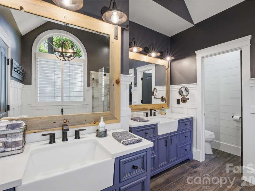 190 Kenway Loop, Mooresville, NC 28117.  MLS# CAR4378935, YatesRealty ID 25196. 