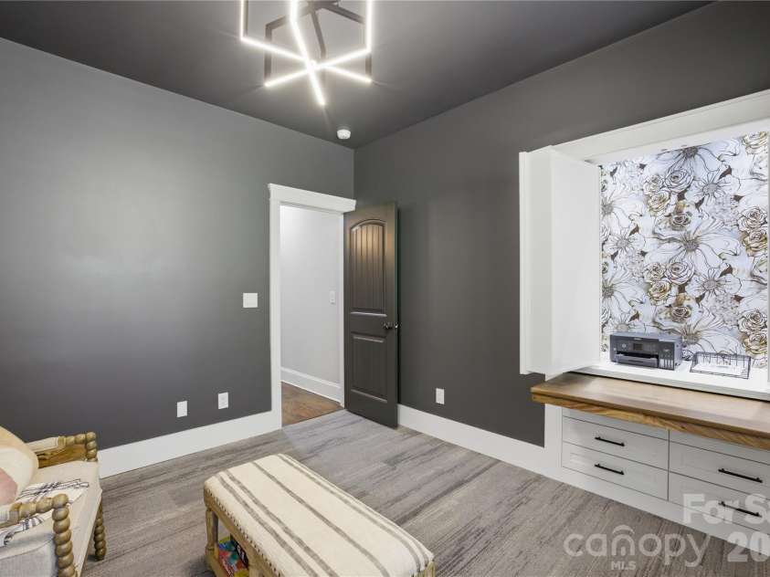 190 Kenway Loop, Mooresville, NC 28117.  MLS# CAR4378935, YatesRealty ID 25196. 