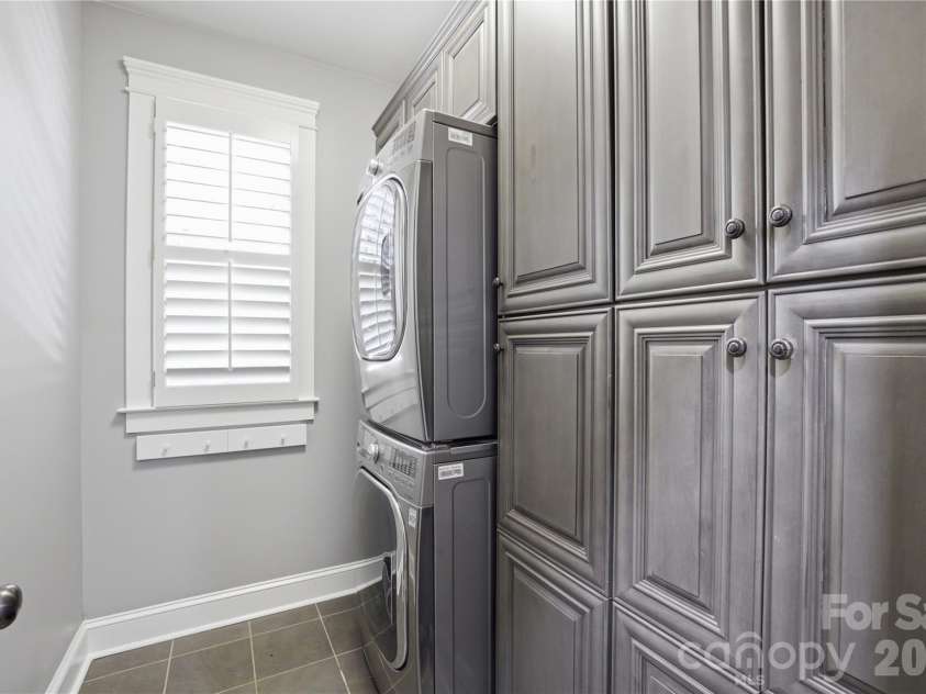 190 Kenway Loop, Mooresville, NC 28117.  MLS# CAR4378935, YatesRealty ID 25196. 