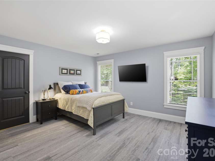 190 Kenway Loop, Mooresville, NC 28117.  MLS# CAR4378935, YatesRealty ID 25196. 