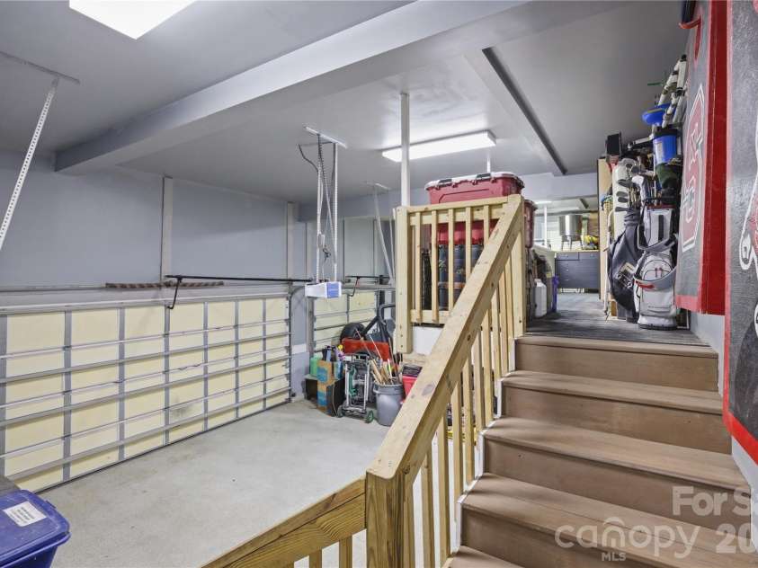 190 Kenway Loop, Mooresville, NC 28117.  MLS# CAR4378935, YatesRealty ID 25196. 