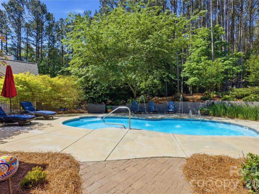 190 Kenway Loop, Mooresville, NC 28117.  MLS# CAR4378935, YatesRealty ID 25196. 