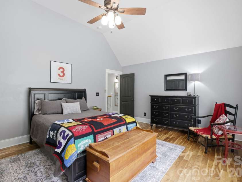 190 Kenway Loop, Mooresville, NC 28117.  MLS# CAR4378935, YatesRealty ID 25196. 