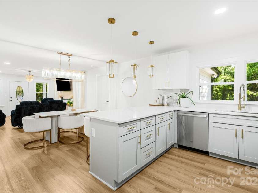 116 Hornets Nest Court, Bessemer City, NC 28016.  MLS# CAR4328211, YatesRealty ID 25197. 