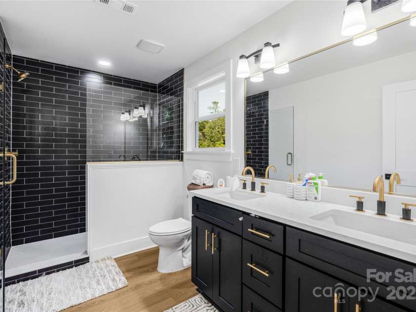 116 Hornets Nest Court, Bessemer City, NC 28016.  MLS# CAR4328211, YatesRealty ID 25197. 