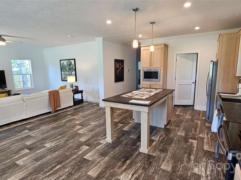 131 Boxwood Lane, Forest City, NC 28043.  MLS# CAR4308779, YatesRealty ID 25199. 