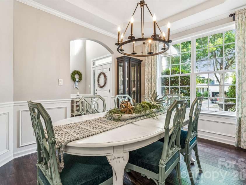9639 Brandybuck Drive, Charlotte, NC 28269.  MLS# CAR4385629, YatesRealty ID 25199. 