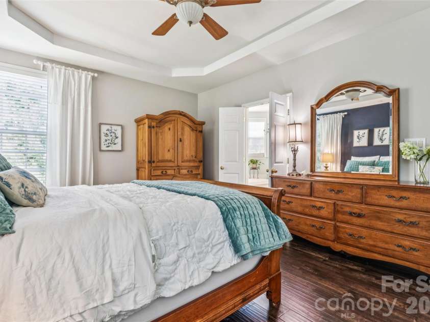 9639 Brandybuck Drive, Charlotte, NC 28269.  MLS# CAR4385629, YatesRealty ID 25199. 