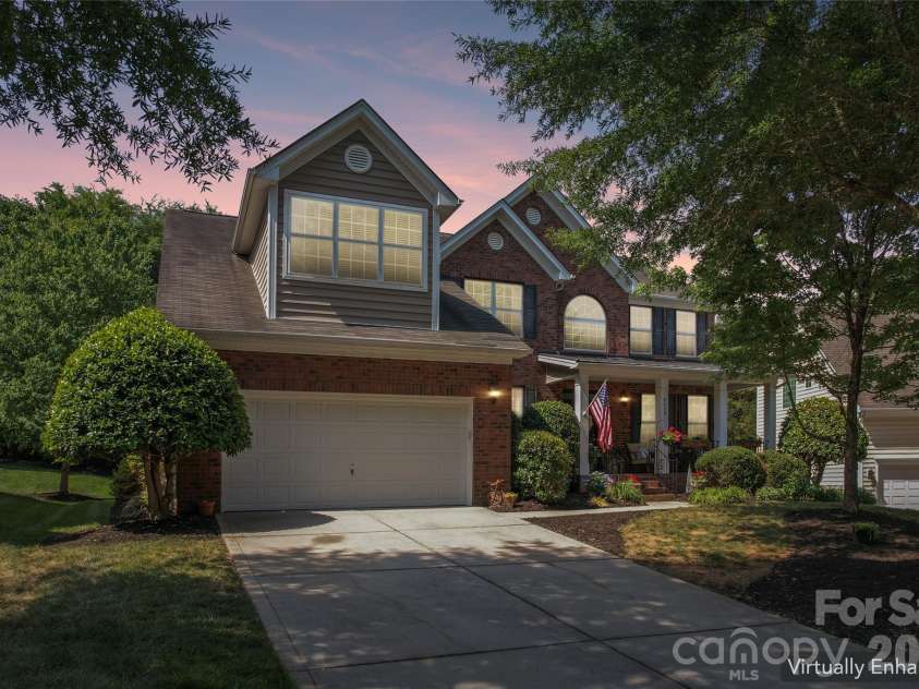 9639 Brandybuck Drive, Charlotte, NC 28269.  MLS# CAR4385629, YatesRealty ID 25199. 