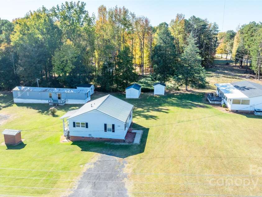 110 Jenkins Farm Lane, Mooresville, NC 28115.  MLS# CAR4316175, YatesRealty ID 252. Level Acreage