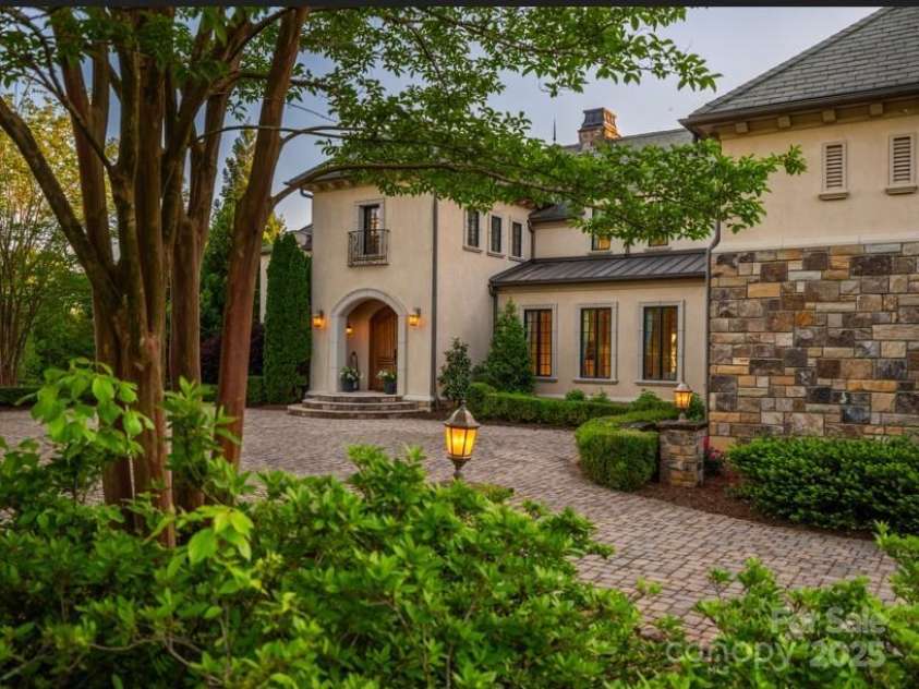 2921 Pacolet Road, Landrum, SC 29356.  MLS# CAR4255189, YatesRealty ID 252. 