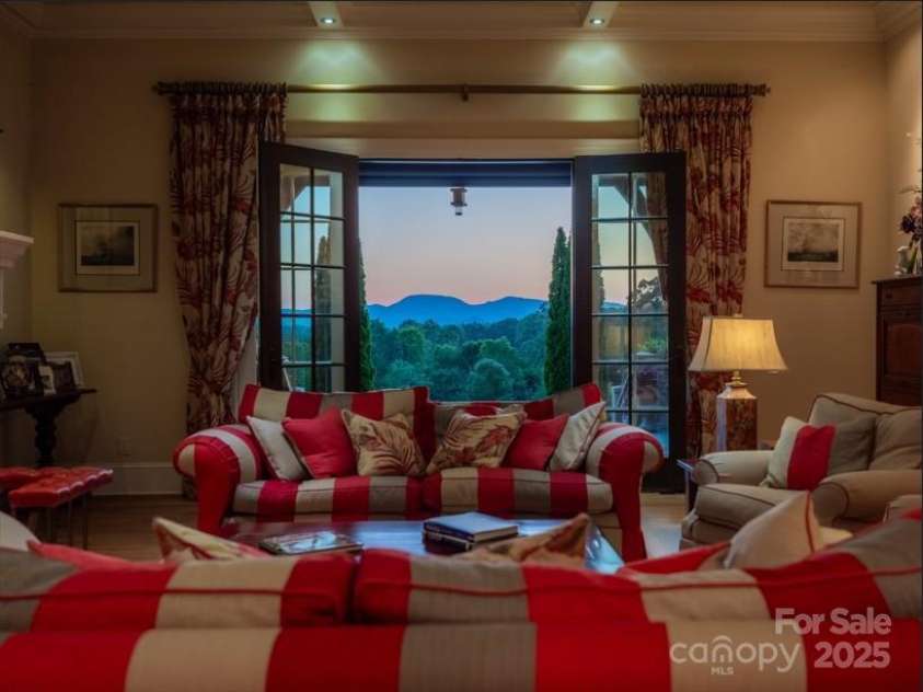 2921 Pacolet Road, Landrum, SC 29356.  MLS# CAR4255189, YatesRealty ID 252. 