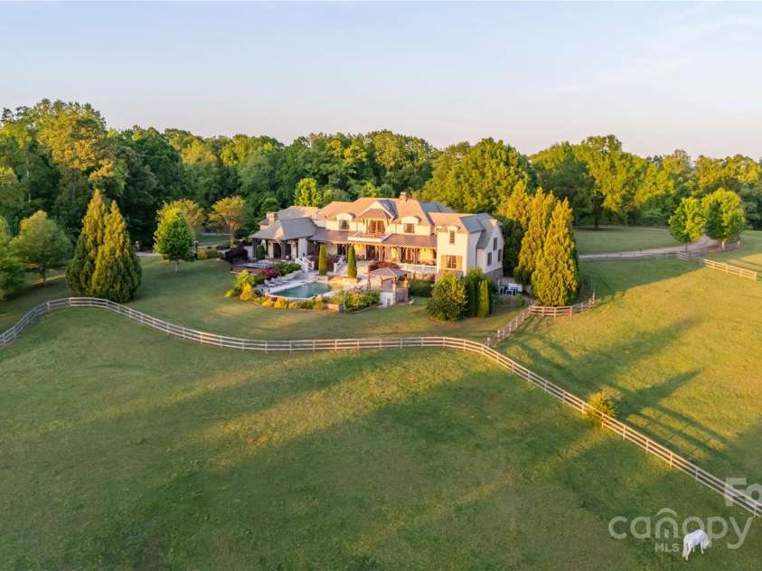 2921 Pacolet Road, Landrum, SC 29356.  MLS# CAR4255189, YatesRealty ID 252. 