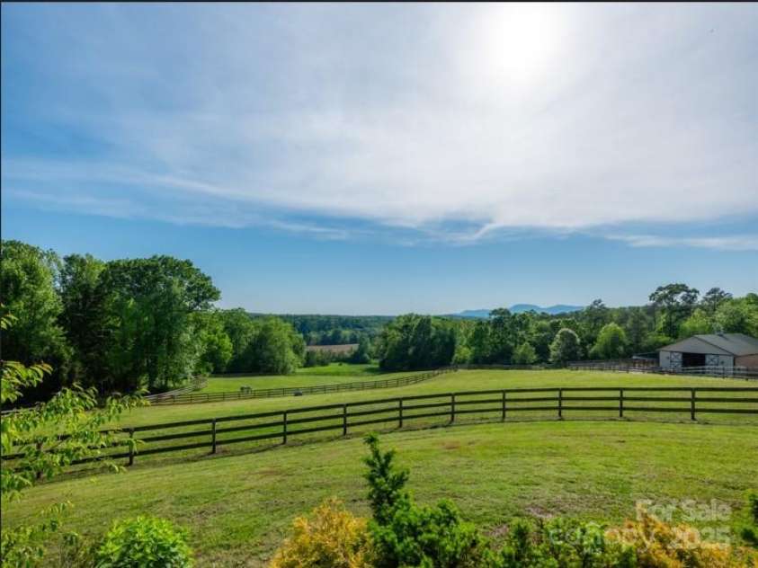 2921 Pacolet Road, Landrum, SC 29356.  MLS# CAR4255189, YatesRealty ID 252. 