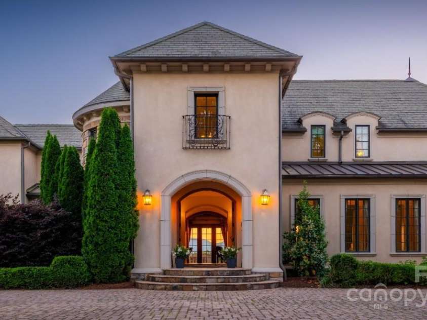 2921 Pacolet Road, Landrum, SC 29356.  MLS# CAR4255189, YatesRealty ID 252. 