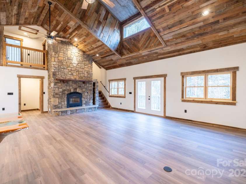 486 Hunter-Lysik Way, Laurel Springs, NC 28644.  MLS# CAR4197178, YatesRealty ID 252. 