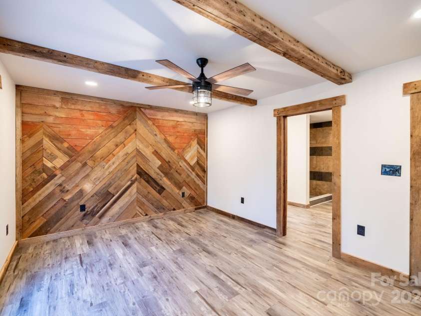 486 Hunter-Lysik Way, Laurel Springs, NC 28644.  MLS# CAR4197178, YatesRealty ID 252. 
