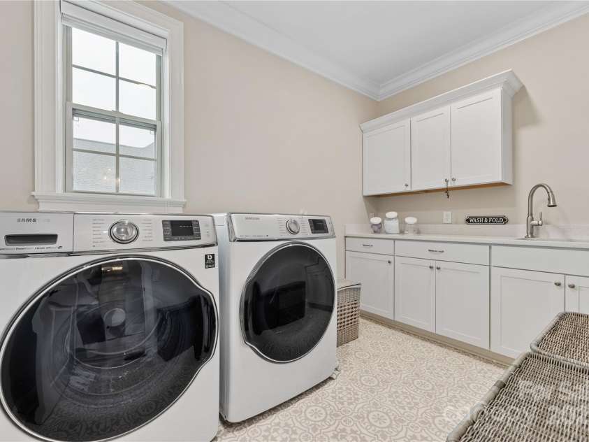 920 Terramore Drive, Waxhaw, NC 28173.  MLS# CAR4269914, YatesRealty ID 25200. 