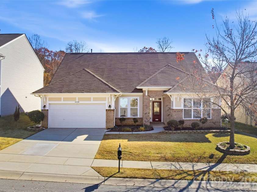 6038 Durango Way, Denver, NC 28037.  MLS# CAR4262979, YatesRealty ID 25201. 