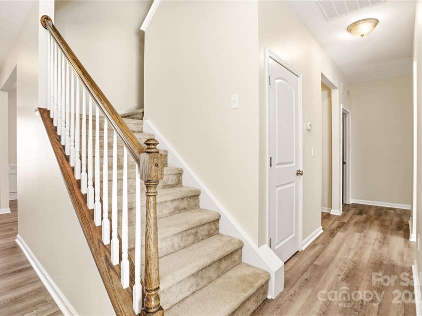 6038 Durango Way, Denver, NC 28037.  MLS# CAR4262979, YatesRealty ID 25201. 