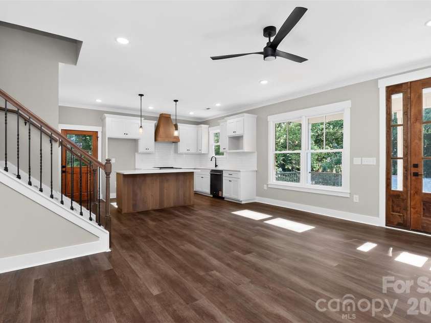 120 Crawford Street, Monroe, NC 28112.  MLS# CAR4382941, YatesRealty ID 25202. 