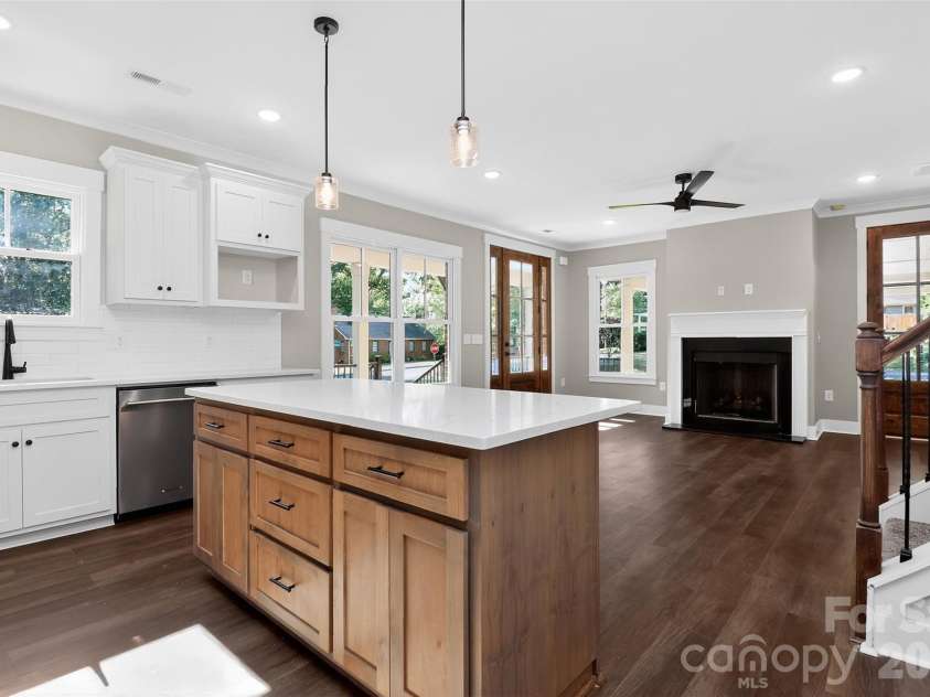 120 Crawford Street, Monroe, NC 28112.  MLS# CAR4382941, YatesRealty ID 25202. 