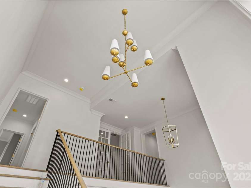 1321 Ferncliff Road, Charlotte, NC 28211.  MLS# CAR4268278, YatesRealty ID 25204. 