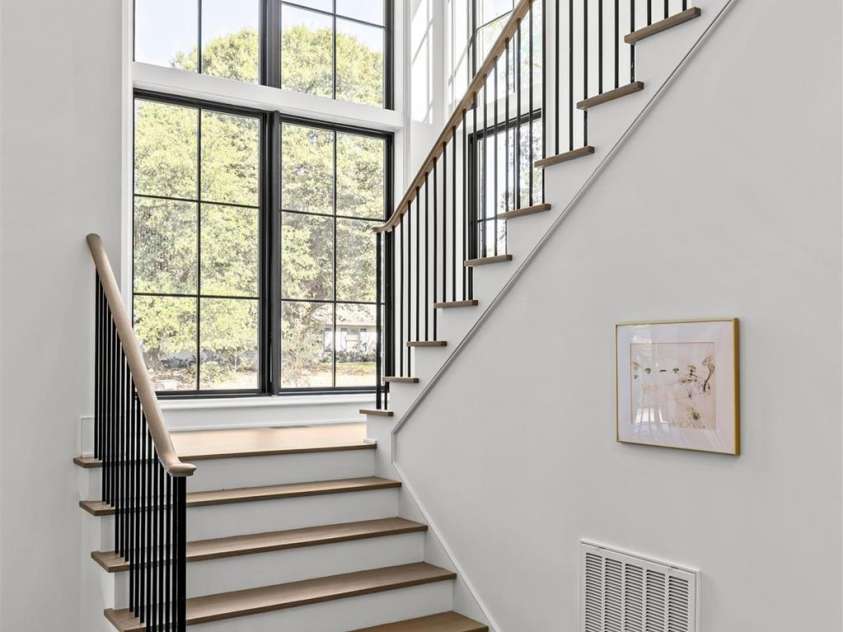 1321 Ferncliff Road, Charlotte, NC 28211.  MLS# CAR4302837, YatesRealty ID 25204. 