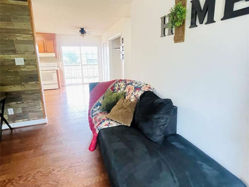 286 Little Wilkesboro Road, Harmony, NC 28634.  MLS# CAR4277638, YatesRealty ID 25207. Front entry view to Kitchen