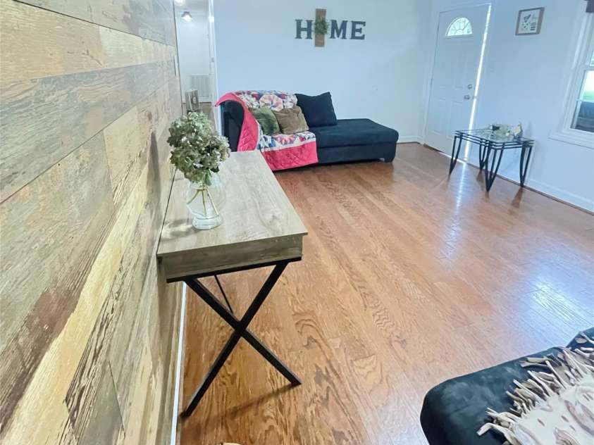 286 Little Wilkesboro Road, Harmony, NC 28634.  MLS# CAR4277638, YatesRealty ID 25207. Living Room