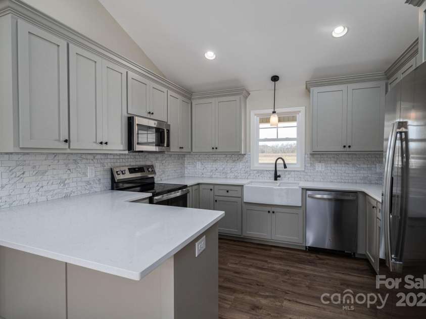 1156 Walker Branch Road, Lincolnton, NC 28092.  MLS# CAR4312152, YatesRealty ID 2521. Kitchen